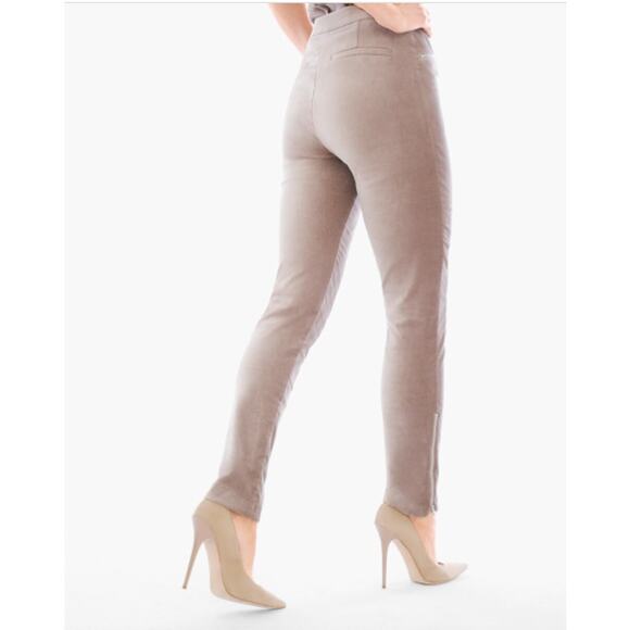 CHICO'S Black Label Velveteen Skinny Leg Pants in Taos Taupe // .5 US 6 - Picture 11 of 13